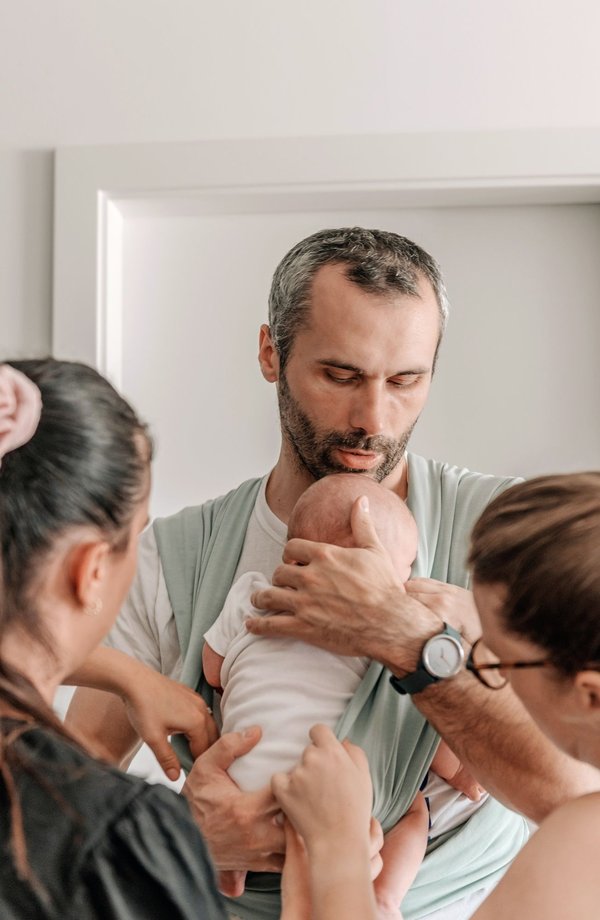 Boba wrap : le choix idéal pour porter votre bébé confortablement